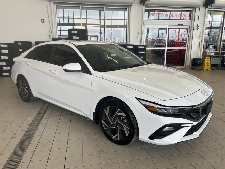 2024 Hyundai Elantra Preferred-3