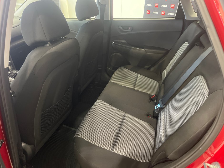 Hyundai Kona Preferred 2020-10