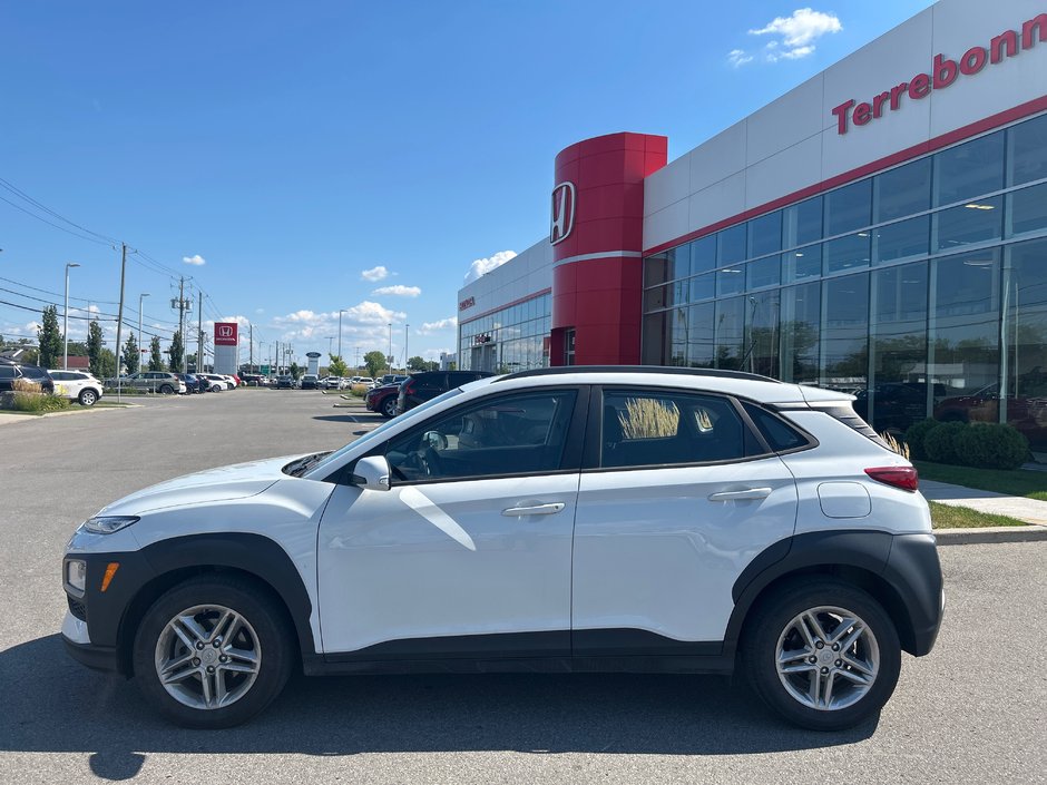 Hyundai Kona Essential 2021-2