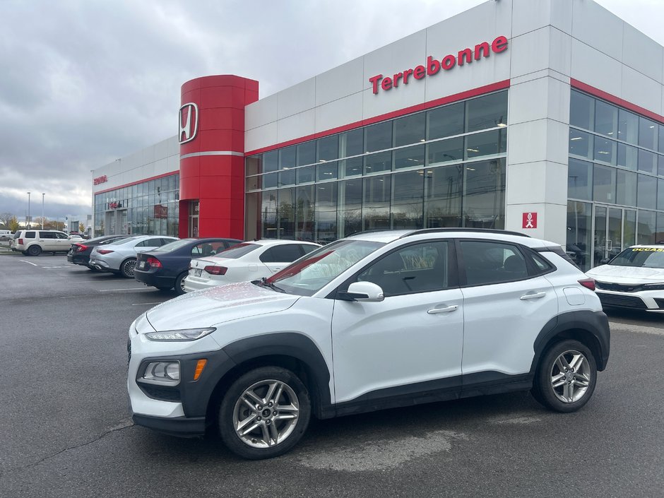 Hyundai Kona Essential 2021-0