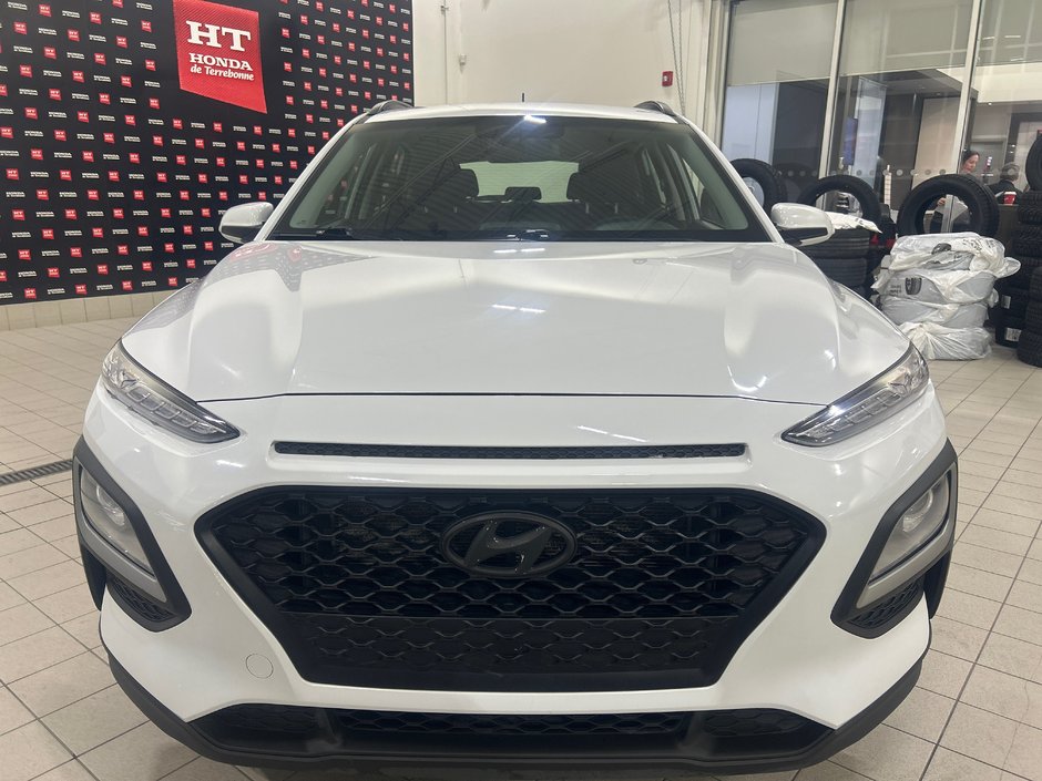 Hyundai Kona Essential 2021-2