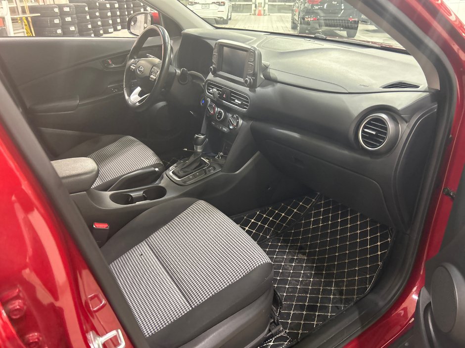 Hyundai Kona Preferred 2021-14