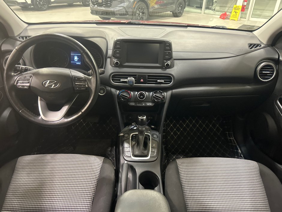 Hyundai Kona Preferred 2021-12