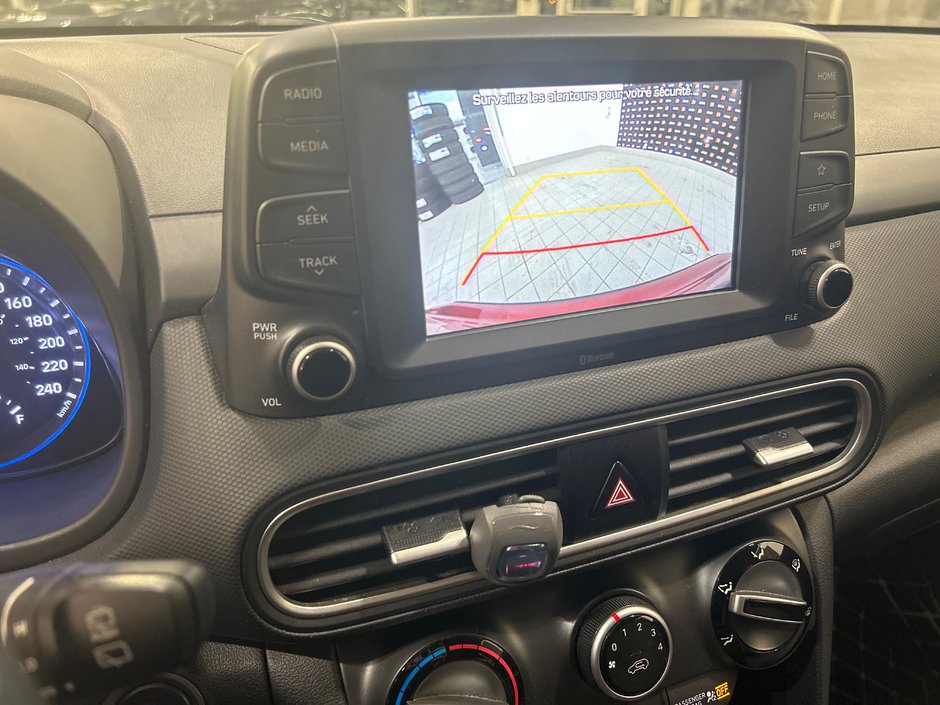 Hyundai Kona Preferred 2021-20