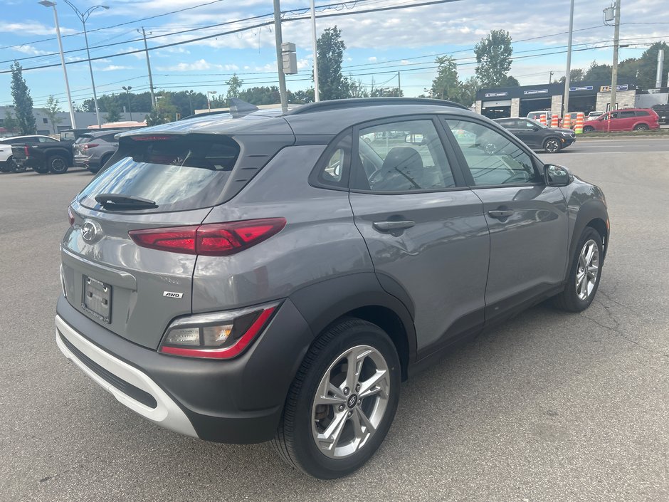 Hyundai Kona Preferred 2022-3