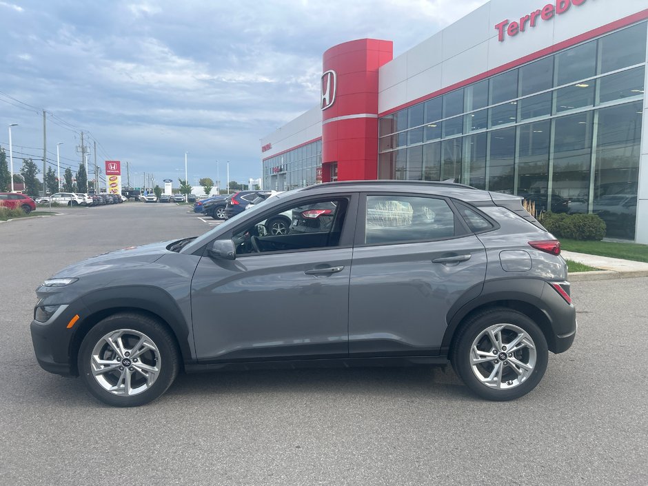 Hyundai Kona Preferred 2022-13