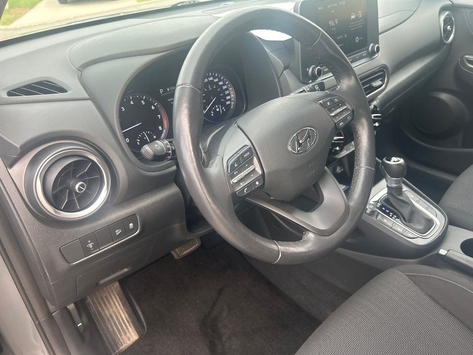 Hyundai Kona Preferred 2022-9