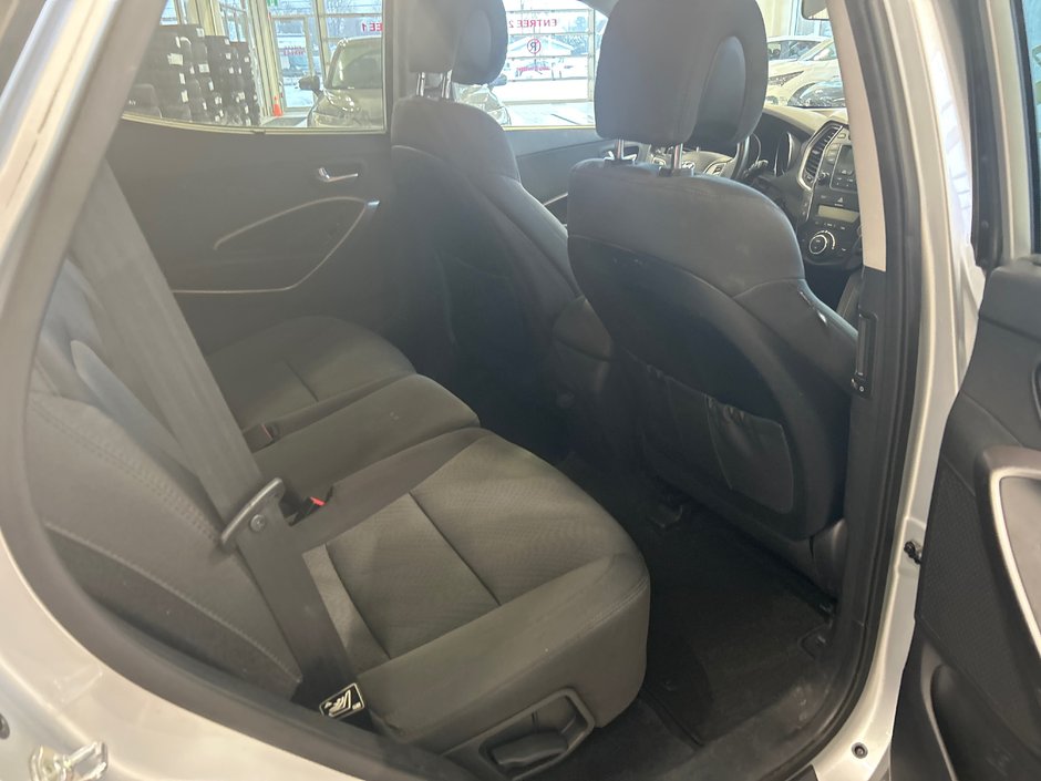 2016 Hyundai Santa Fe Sport Premium-11