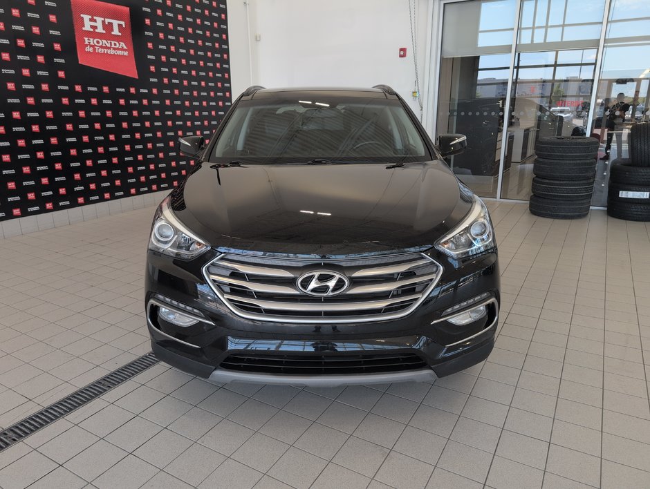Hyundai Santa Fe Sport SE 2018-1
