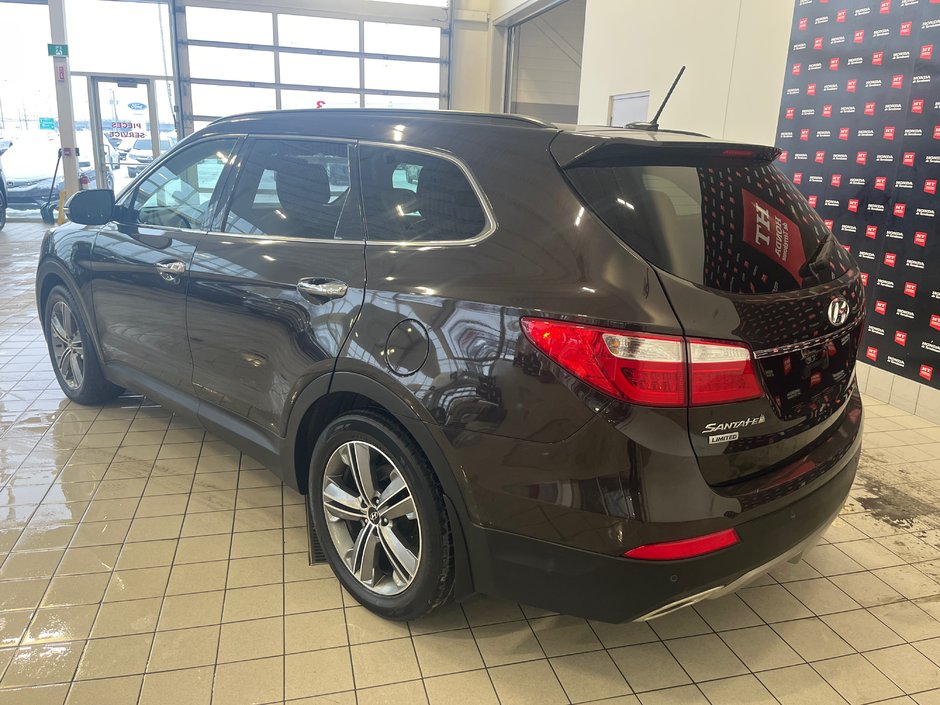 2016 Hyundai Santa Fe XL Limited-6