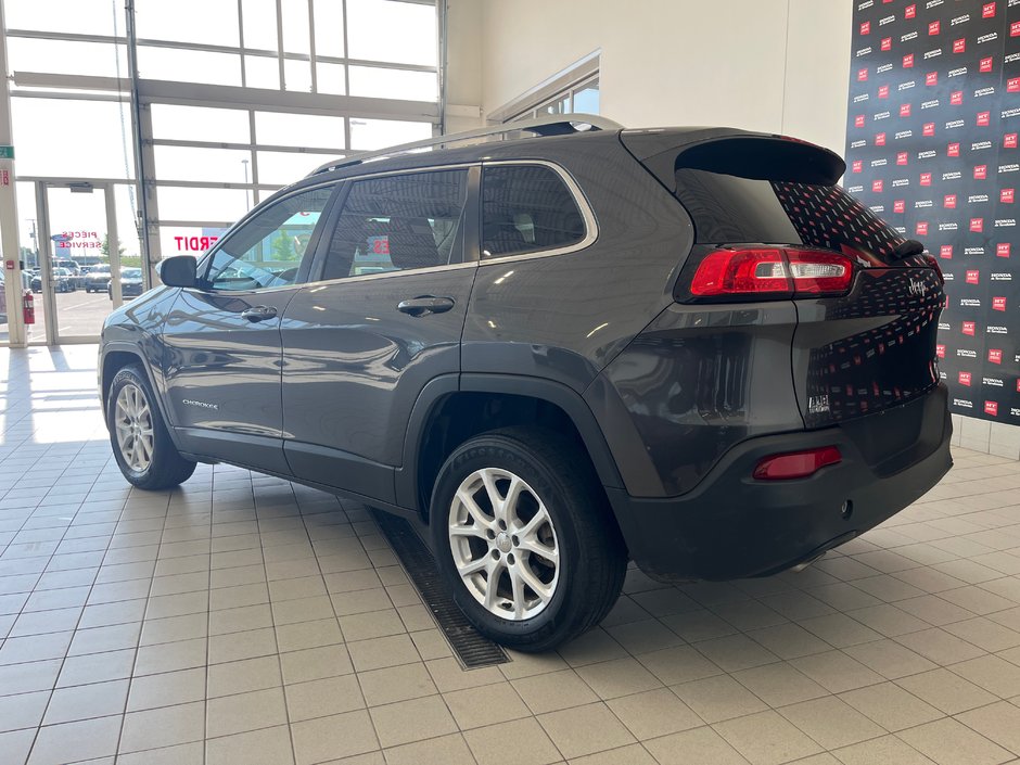 Jeep Cherokee North 2015-5