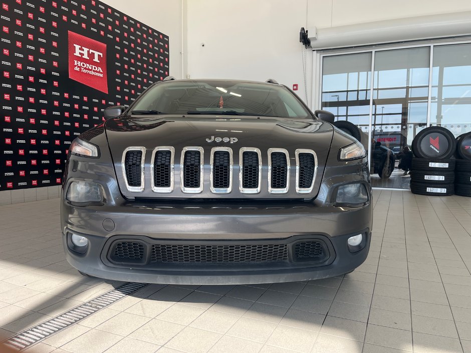 Jeep Cherokee North 2015-12