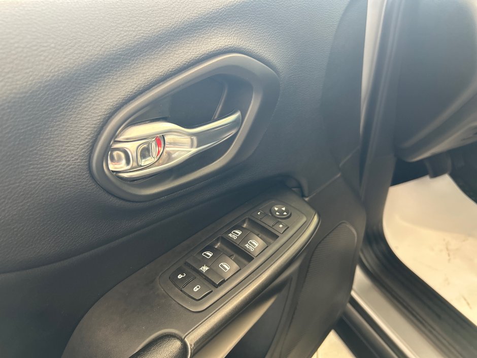 Jeep Cherokee Trailhawk 2020-21