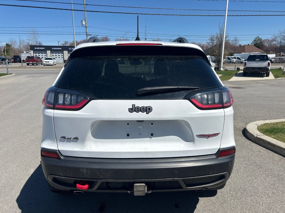 2021 Jeep Cherokee Trailhawk-4