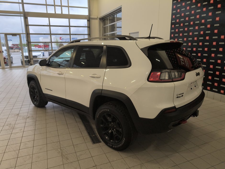 Jeep Cherokee Trailhawk 2021-6