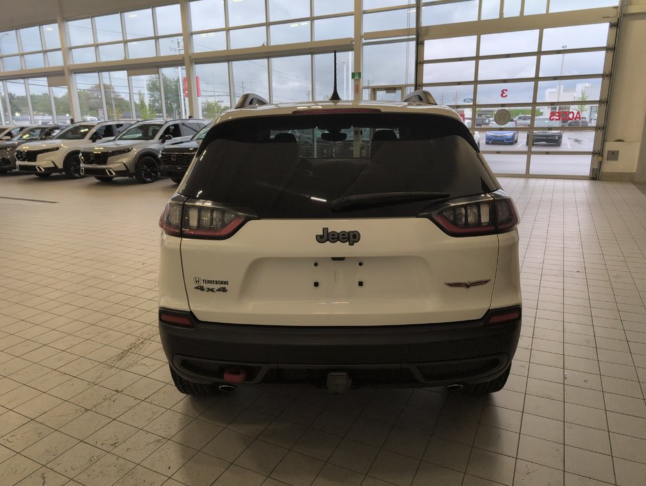 Jeep Cherokee Trailhawk 2021-5