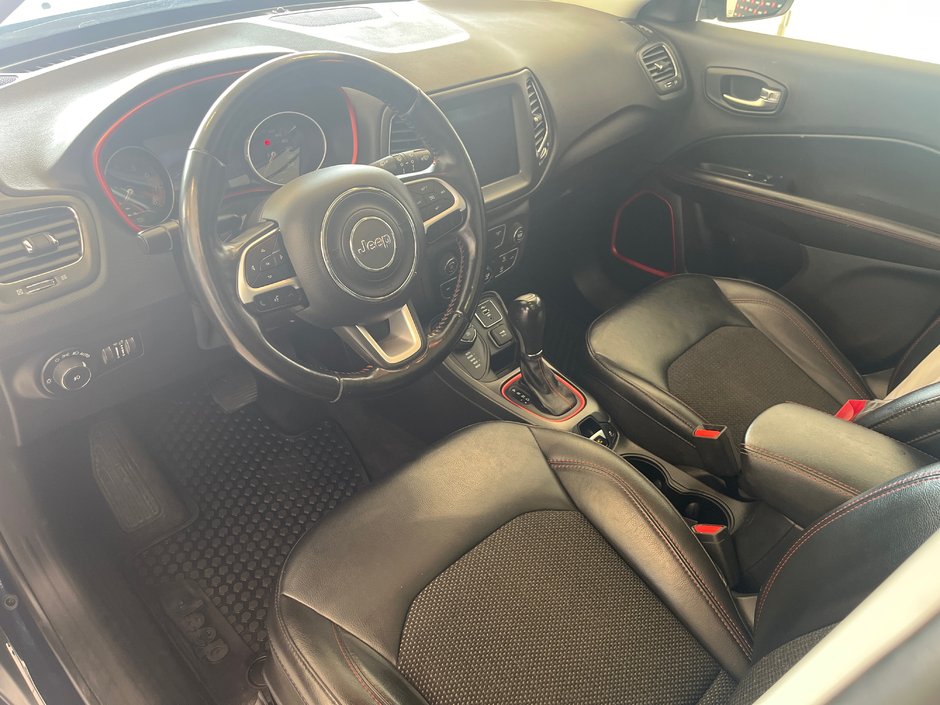2019 Jeep Compass Trailhawk-9