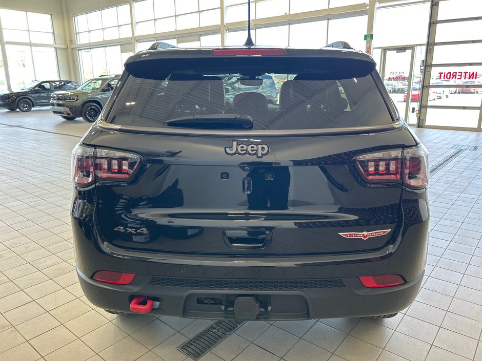 Jeep Compass Trailhawk 2021-6