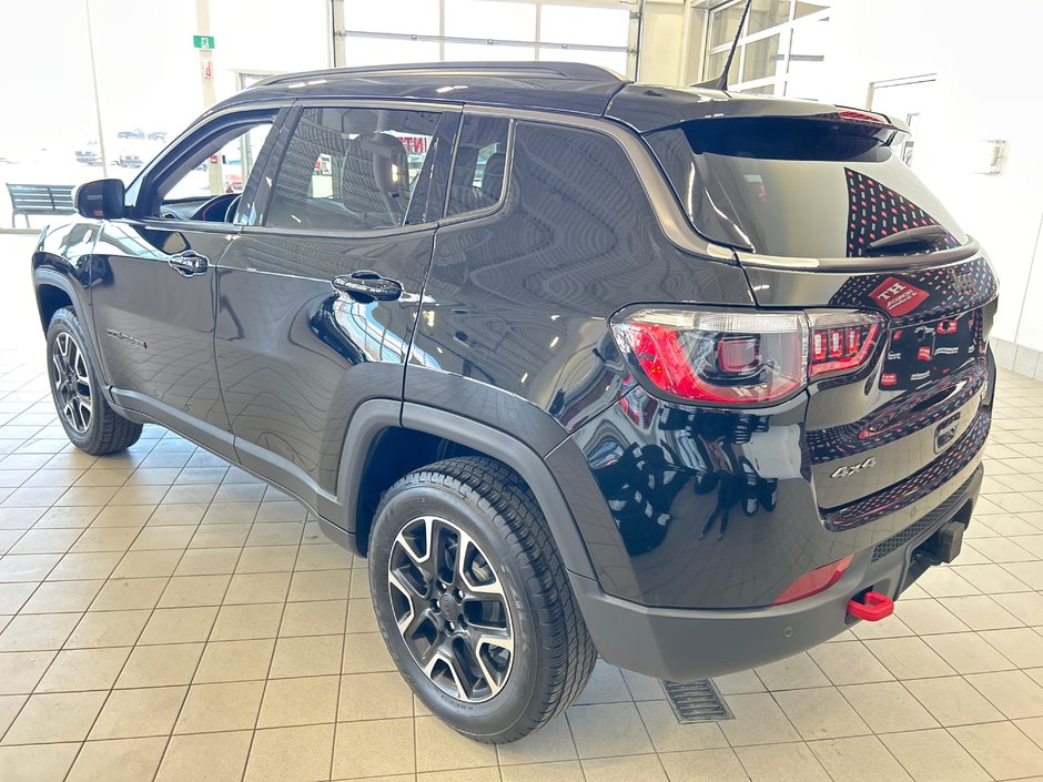 Jeep Compass Trailhawk 2021-7