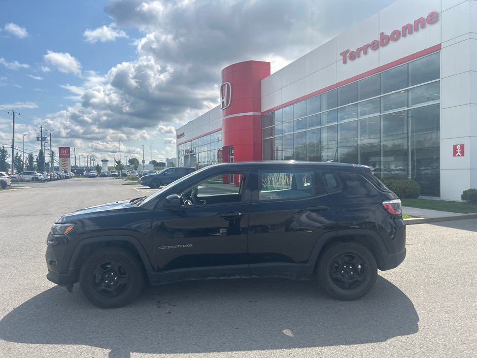 2022 Jeep Compass Sport-1