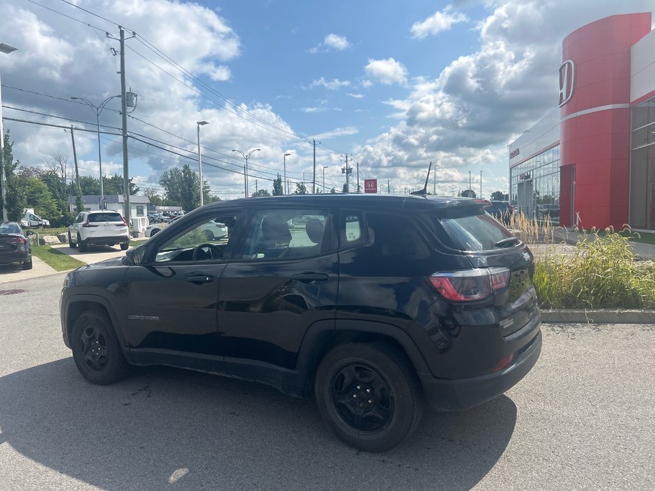 2022 Jeep Compass Sport-3