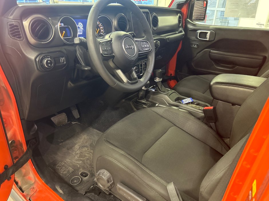 Jeep Gladiator Willys 2023-19