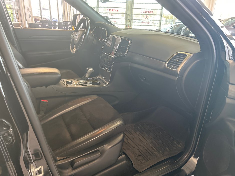 Jeep Grand Cherokee WK Altitude 2022-11