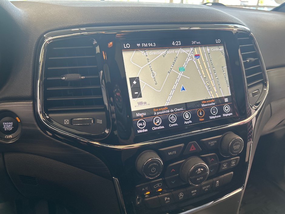 Jeep Grand Cherokee Altitude 2021-31