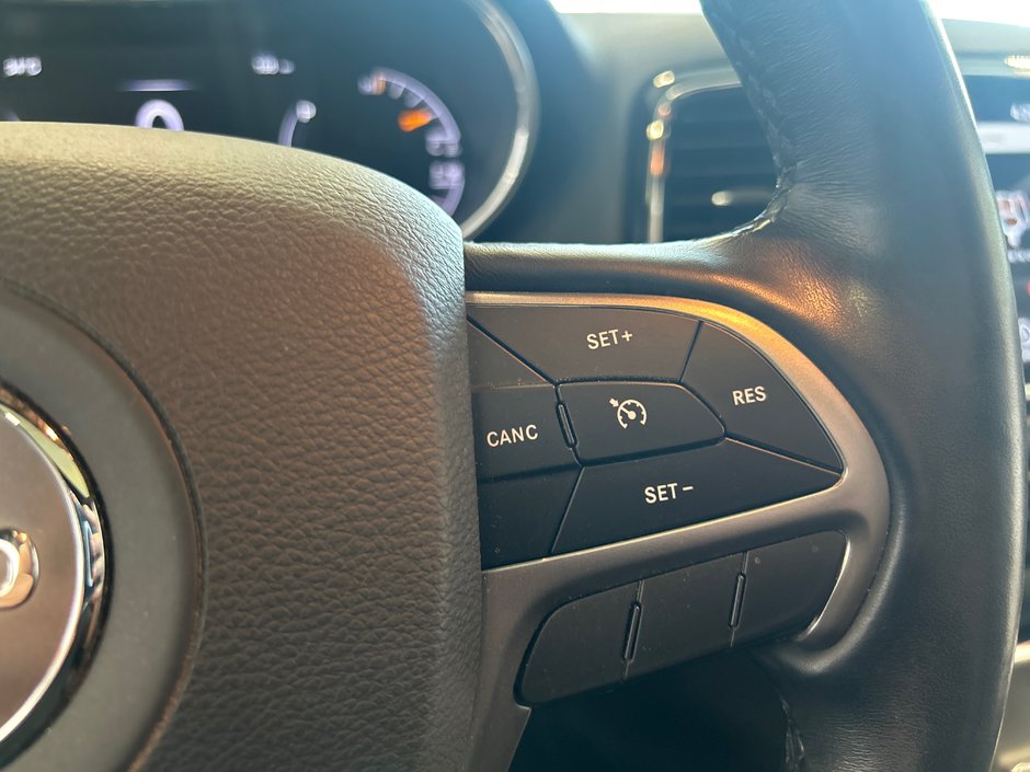 Jeep Grand Cherokee Altitude 2021-29