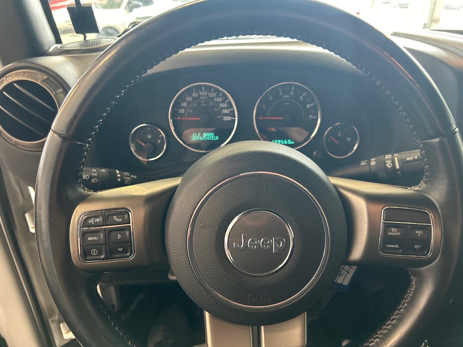 2018 Jeep Wrangler JK Unlimited Golden Eagle-22