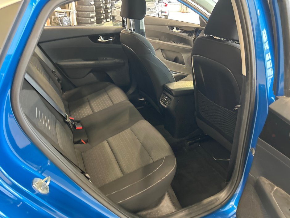 Kia Forte EX 2021-12