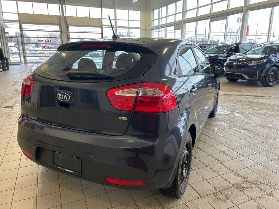 2015 Kia Rio LX-4