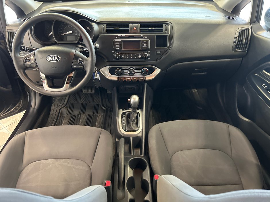 2015 Kia Rio LX-10