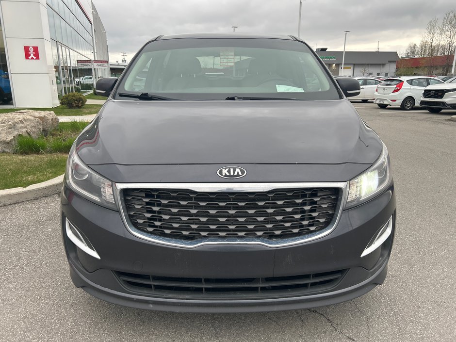 2019 Kia Sedona L-5