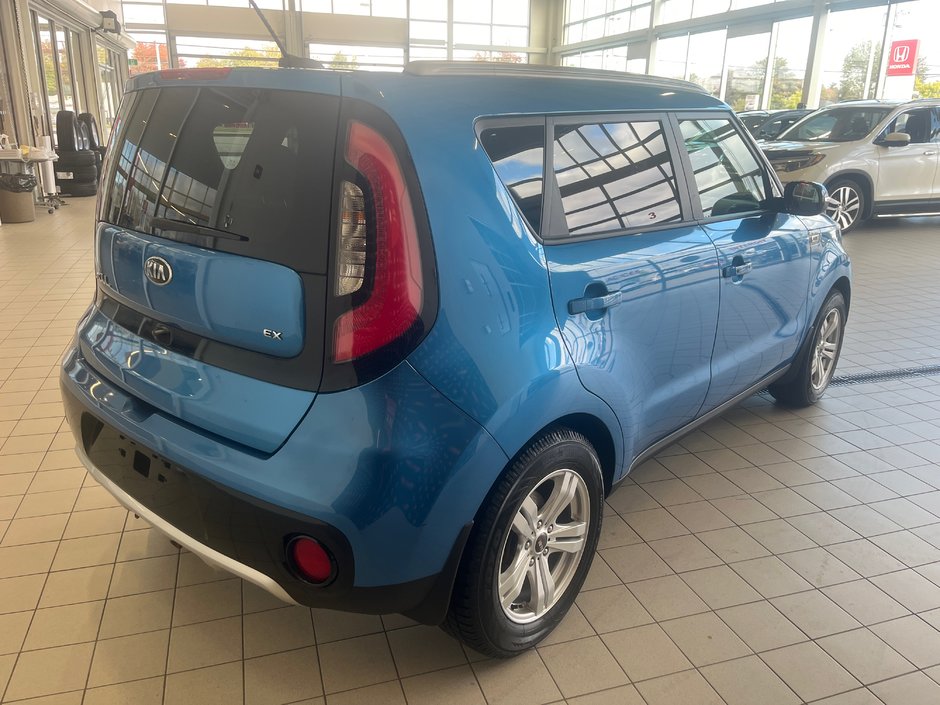 Kia Soul Premium 2018-4