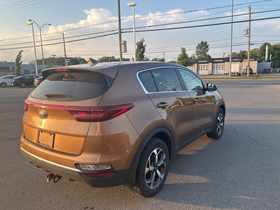 Kia Sportage LX 2020-9