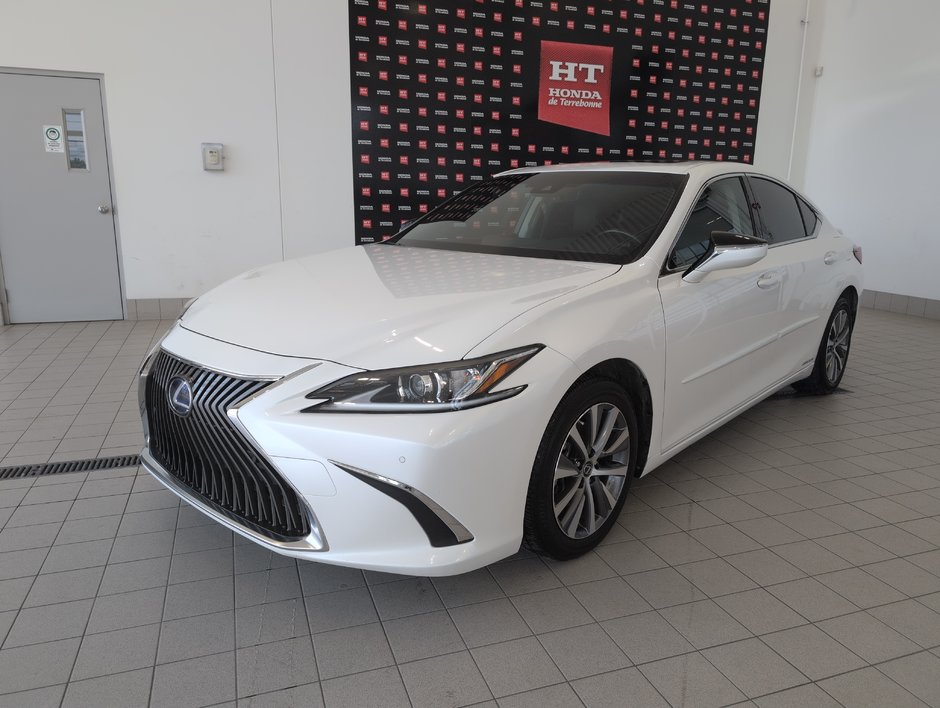 Lexus ES 300h 2019-0