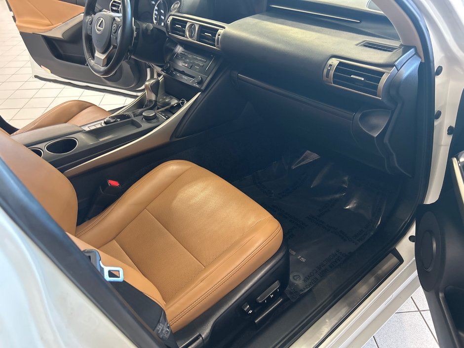2014 Lexus IS 250-12