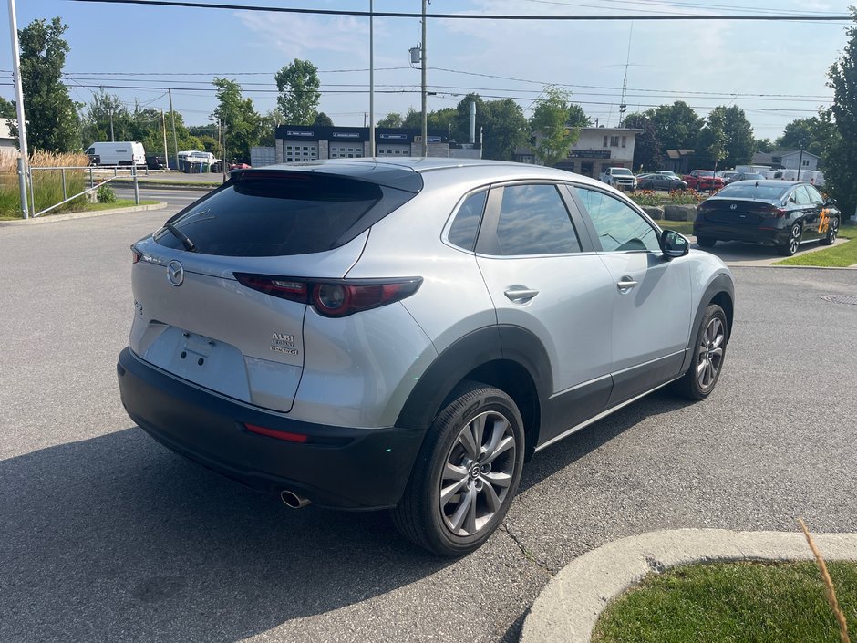 2022 Mazda CX-30 GS Luxury-8