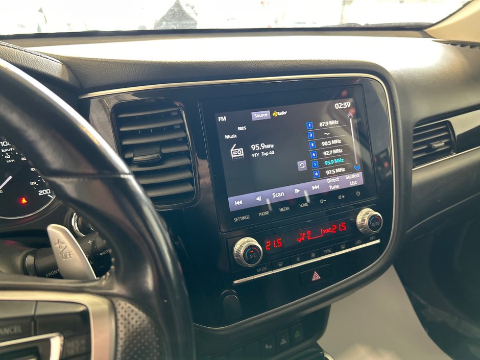 2020 Mitsubishi Outlander PHEV SE-22