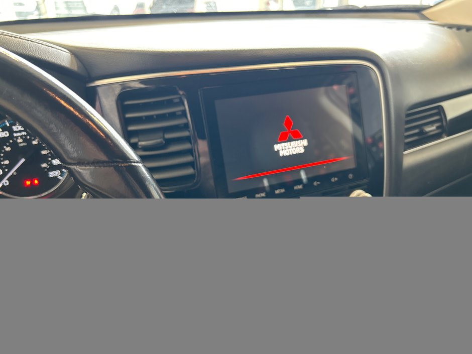 2020 Mitsubishi Outlander PHEV SE-21