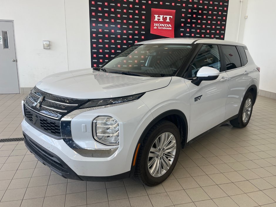 2023 Mitsubishi Outlander PHEV ES-0