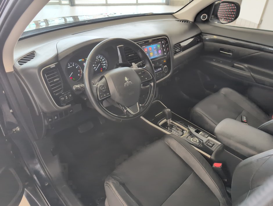 Mitsubishi Outlander GT 2017-9