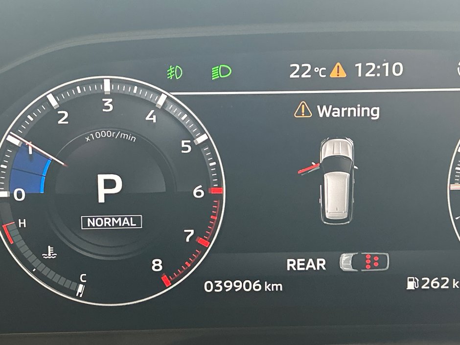 Mitsubishi Outlander GT 2023-34