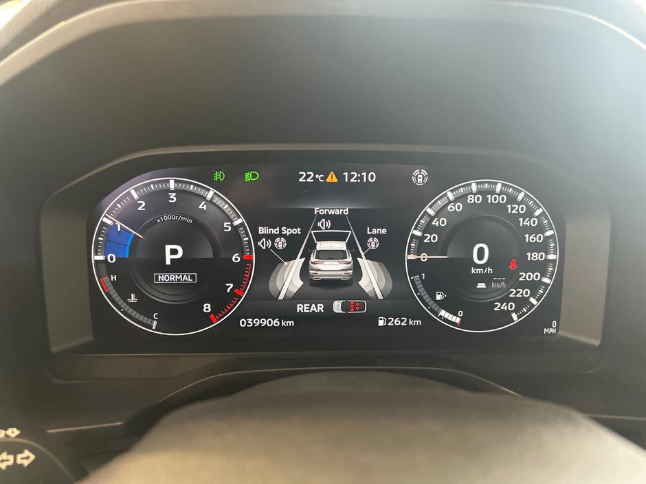 Mitsubishi Outlander GT 2023-33