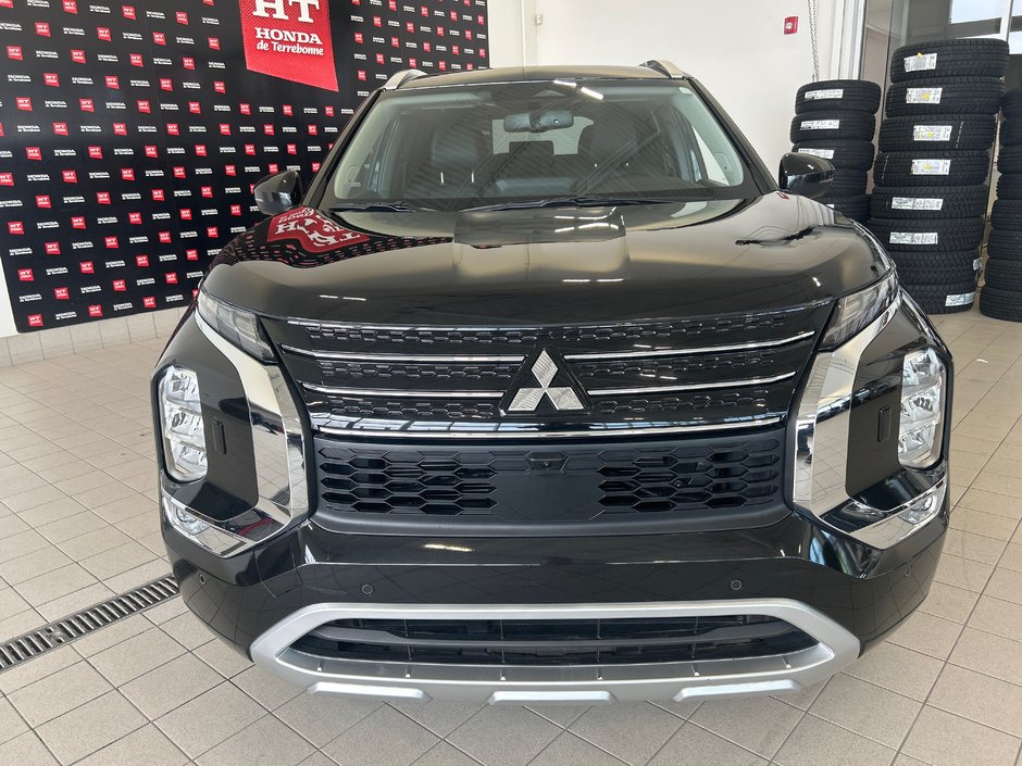 Mitsubishi Outlander GT 2023-2