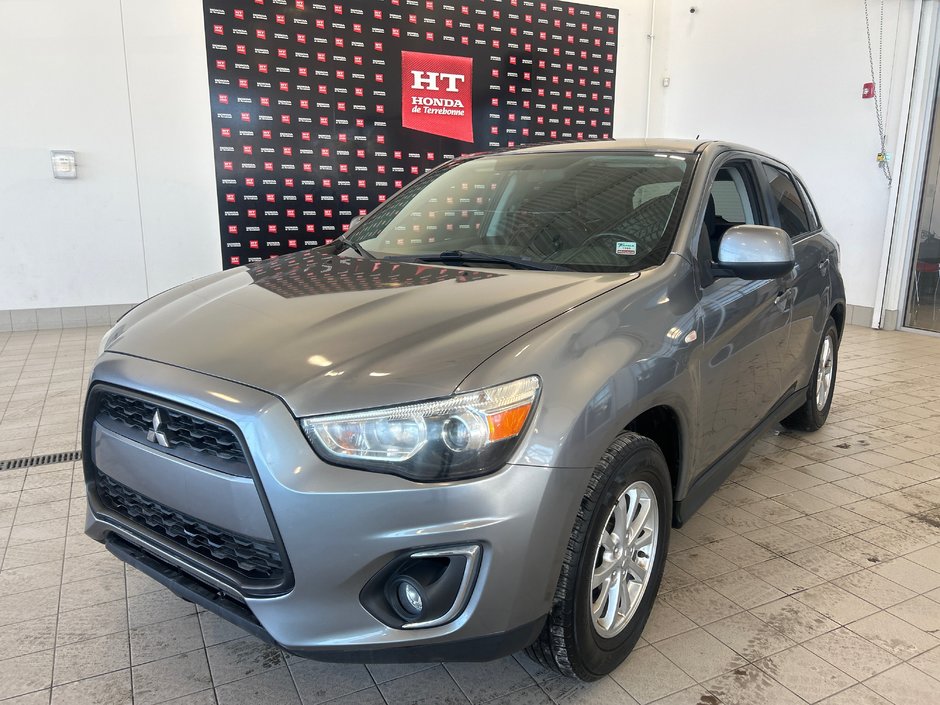 2014 Mitsubishi RVR SE-1