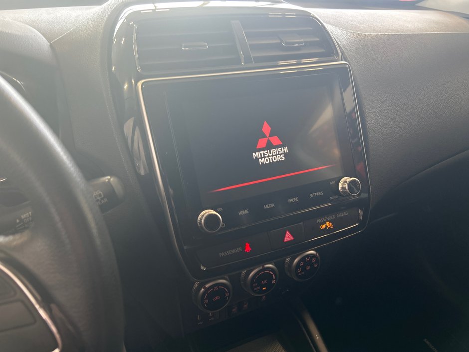 Mitsubishi RVR SE 2022-18