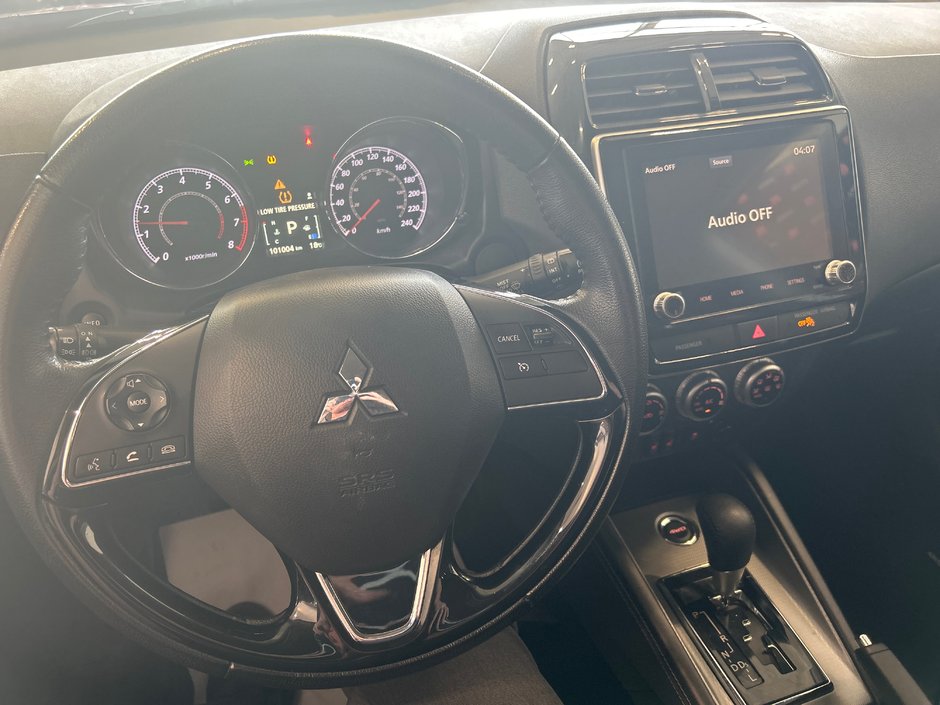 Mitsubishi RVR SE 2022-23