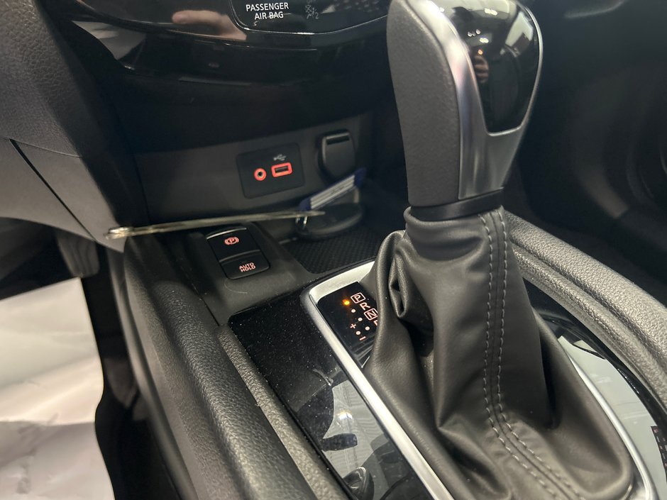2021 Nissan Qashqai SL-17